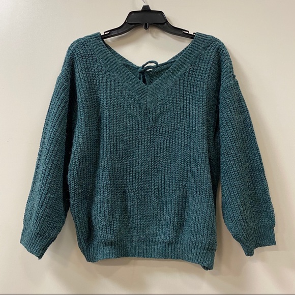 Sweater - Picture 2 of 5